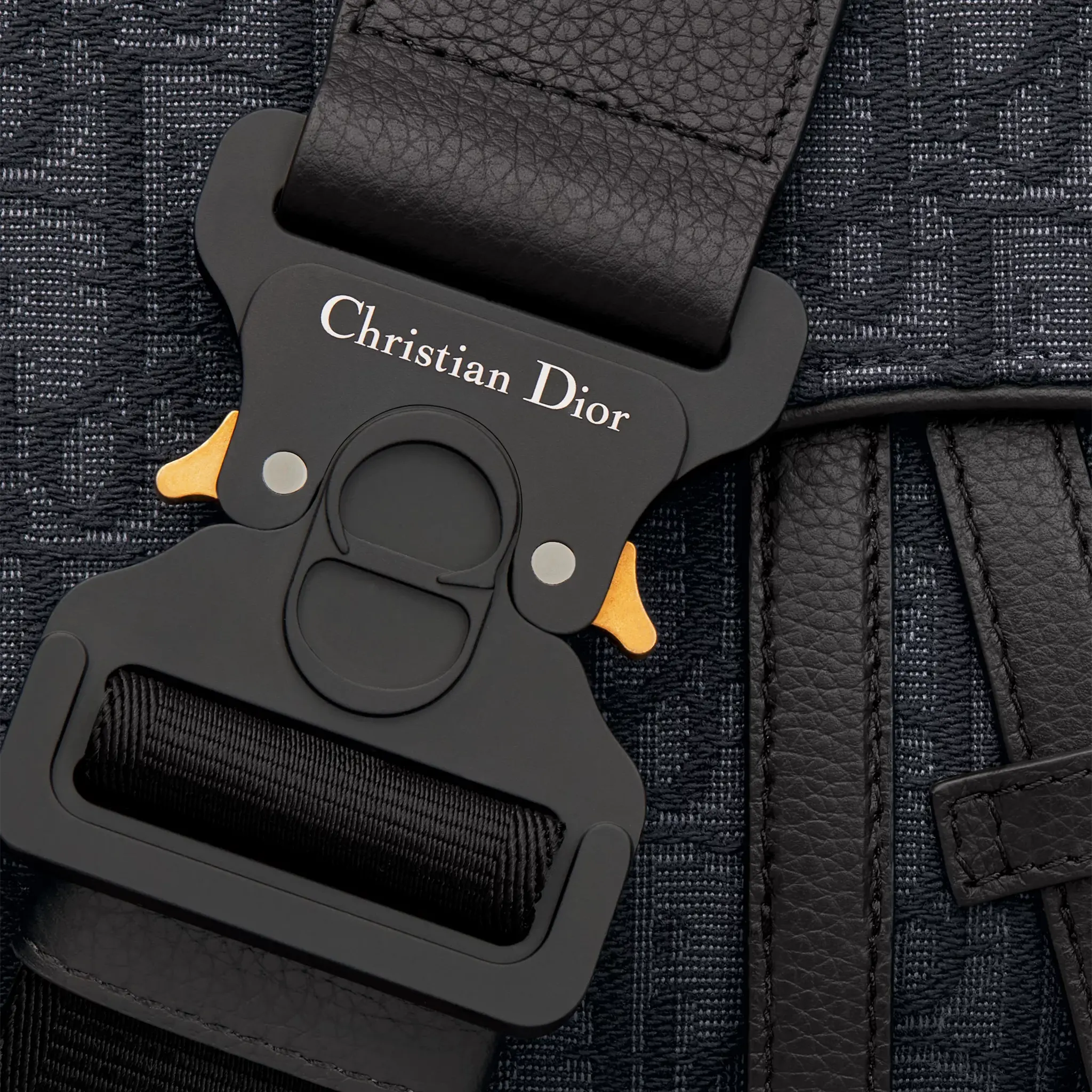 Flap View of Dior Oblique Jacquard Black Saddle Bag 1ADPO093YKY_H00N